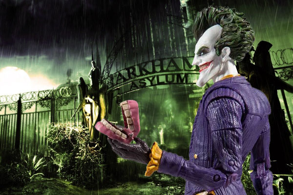 Bandai, Bandai México, Bandai Collectors, McFarlane, Mcfarlane toys, DC multiverse DC Multiverse Mcfarlane, DC Comics Mcfarlane, DC comics, Liga de la Justicia, Justice league, DC, Joker, Joker Arkham Asylum, Joker figura, figura joker coleccionable, coleccionable joker, el guason, guason, Figura de colección joker, Artículos joker, joker Arkam Asilum, el joker